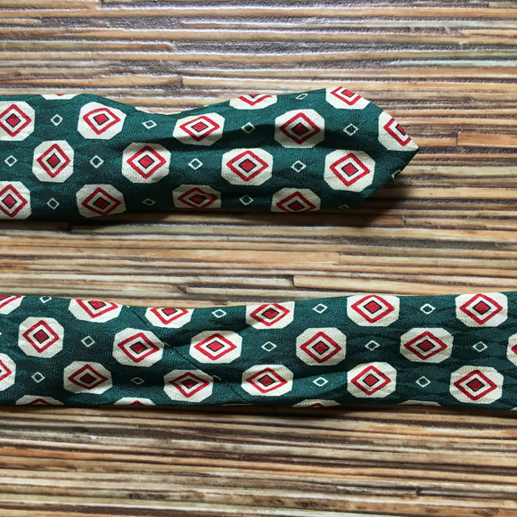 Polo by Ralph Lauren Tie Green Cream Red 100% Silk - Picture 8 of 8